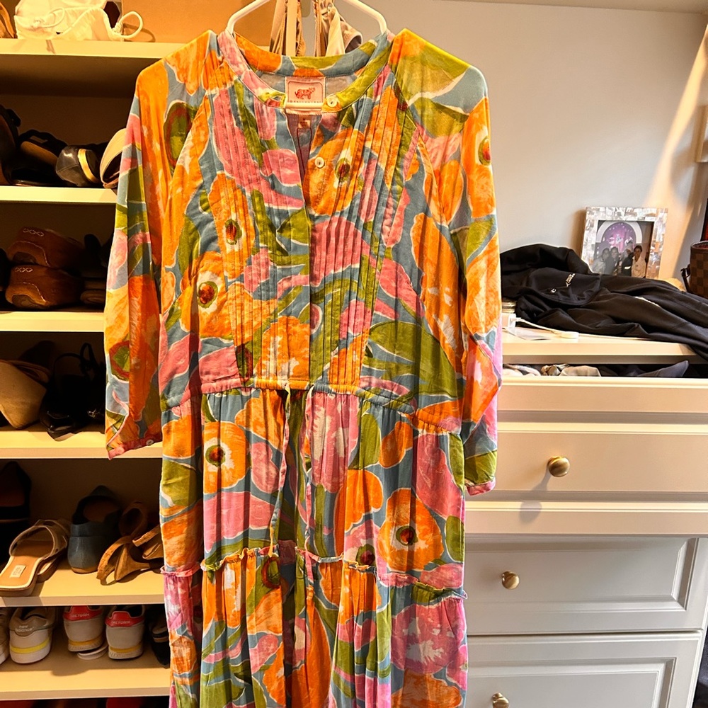Banjanan Dress.  Never been worn. Size medium